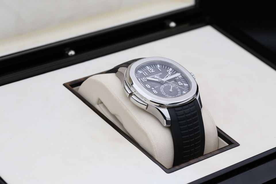 Patek Philippe Aquanaut 5164A-001 Image 5